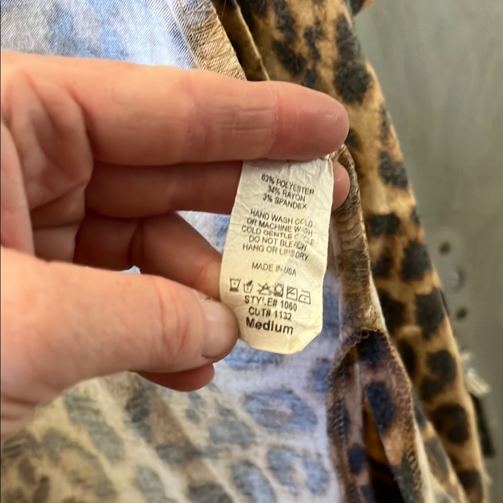 Leopard Print Open Cardigan - Picture 3 of 3